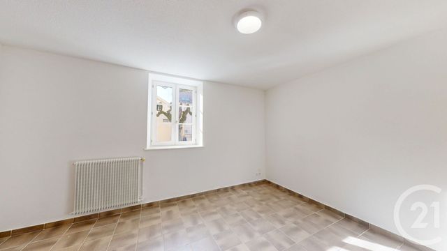 Appartement Duplex &agrave; louer - 3 pi&egrave;ces - 63 m2 - Dole - 39 - FRANCHE-COMTE