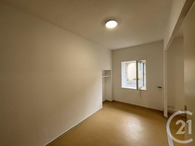 Appartement Duplex &agrave; louer - 3 pi&egrave;ces - 63 m2 - Dole - 39 - FRANCHE-COMTE