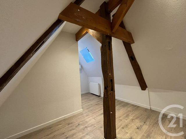 Appartement a louer  - 4 pièce(s) - 94 m2 - Surfyn