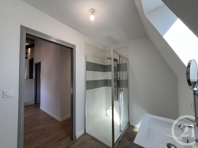 Appartement a louer  - 4 pièce(s) - 94 m2 - Surfyn