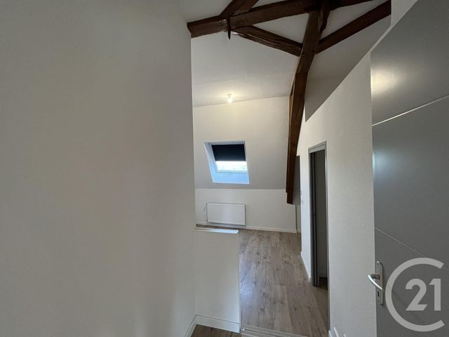 Appartement a louer  - 4 pièce(s) - 94 m2 - Surfyn