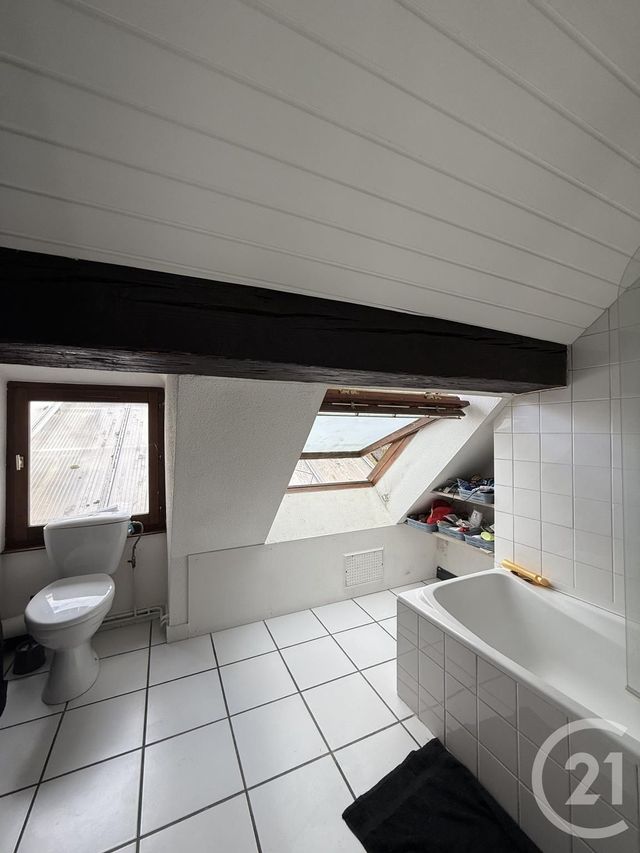 Appartement F1 bis à vendre - 2 pièces - 33 m2 - Dole - 39 - FRANCHE-COMTE