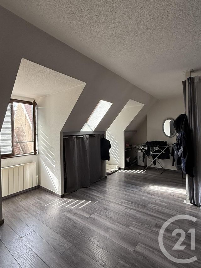 Appartement F1 bis à vendre - 2 pièces - 33 m2 - Dole - 39 - FRANCHE-COMTE