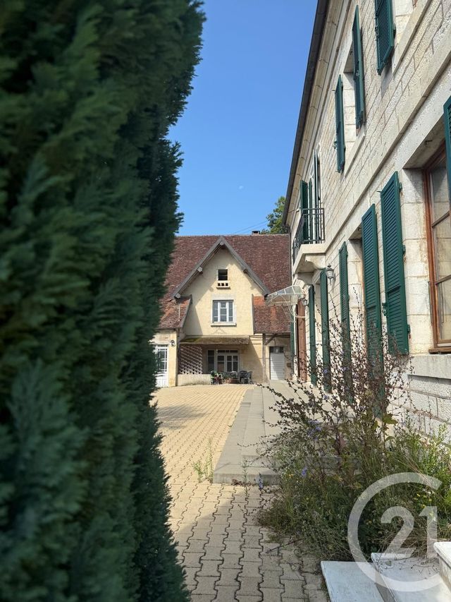 Maison à vendre - 14 pièces - 332,66 m2 - Chamblay - 39 - FRANCHE-COMTE