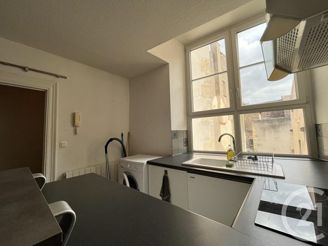 Appartement a louer - 2 pièce(s) - 50 m2 - Surfyn