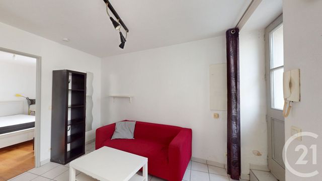 Appartement F1 bis &agrave; louer - 2 pi&egrave;ces - 27,19 m2 - Dole - 39 - FRANCHE-COMTE