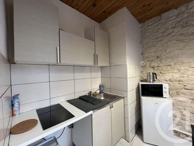 Appartement T1 &agrave; louer - 1 pi&egrave;ce - 23,04 m2 - Dole - 39 - FRANCHE-COMTE