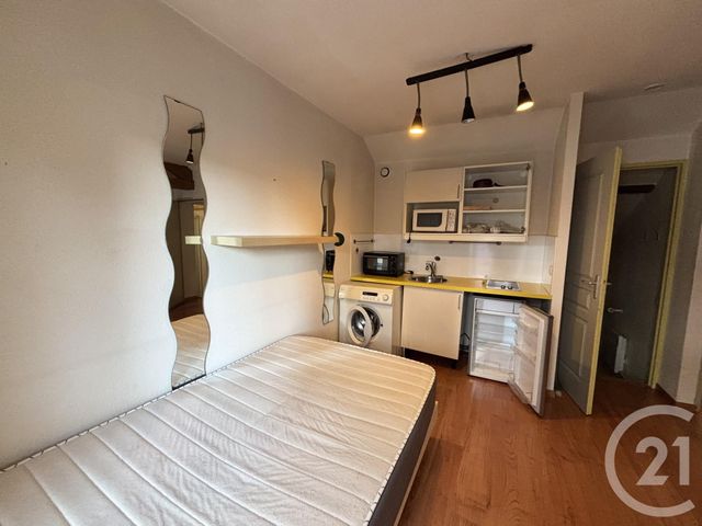 Appartement &agrave; louer - 2 pi&egrave;ces - 20,37 m2 - Dole - 39 - FRANCHE-COMTE