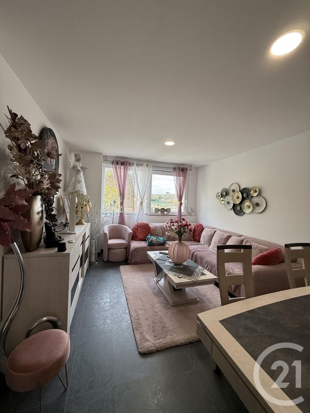 Appartement F3 &agrave; vendre - 4 pi&egrave;ces - 84 m2 - Foucherans - 39 - FRANCHE-COMTE