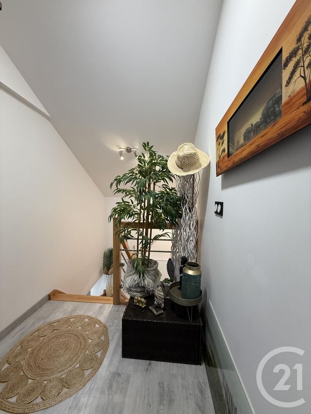 Appartement F3 &agrave; vendre - 4 pi&egrave;ces - 84 m2 - Foucherans - 39 - FRANCHE-COMTE