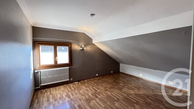 Maison &agrave; louer - 6 pi&egrave;ces - 162,12 m2 - Dole - 39 - FRANCHE-COMTE