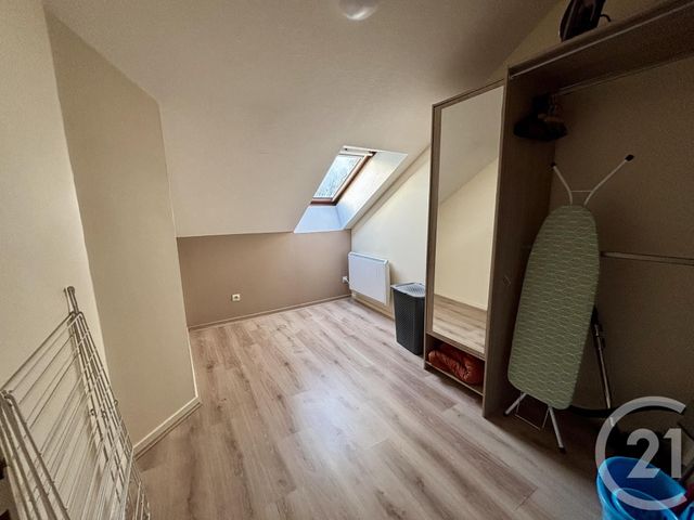 Appartement &agrave; louer - 3 pi&egrave;ces - 38,53 m2 - Dole - 39 - FRANCHE-COMTE