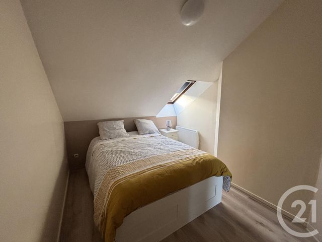 Appartement &agrave; louer - 3 pi&egrave;ces - 38,53 m2 - Dole - 39 - FRANCHE-COMTE