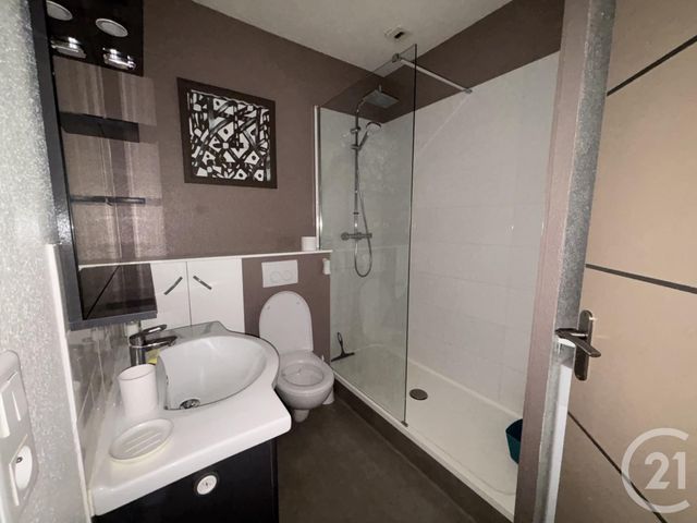 Appartement &agrave; louer - 3 pi&egrave;ces - 38,53 m2 - Dole - 39 - FRANCHE-COMTE