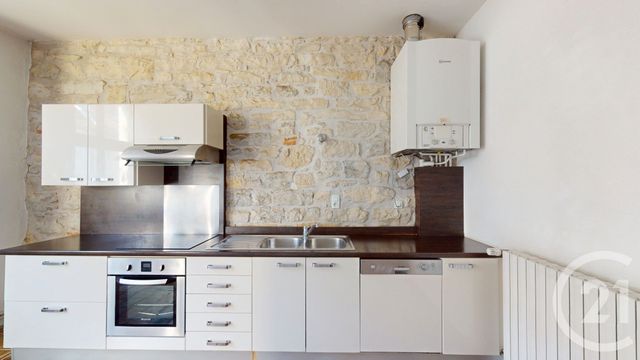 Appartement F4 &agrave; louer - 4 pi&egrave;ces - 104,10 m2 - Dole - 39 - FRANCHE-COMTE