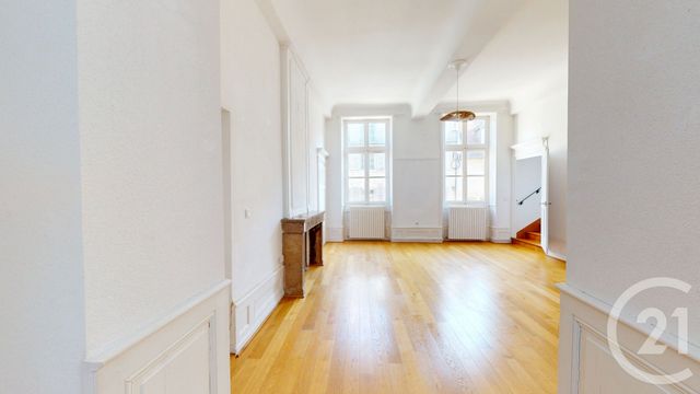Appartement F4 &agrave; louer - 4 pi&egrave;ces - 104,10 m2 - Dole - 39 - FRANCHE-COMTE