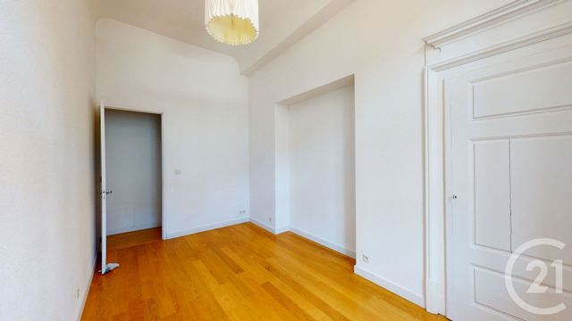 Appartement F4 &agrave; louer - 4 pi&egrave;ces - 104,10 m2 - Dole - 39 - FRANCHE-COMTE