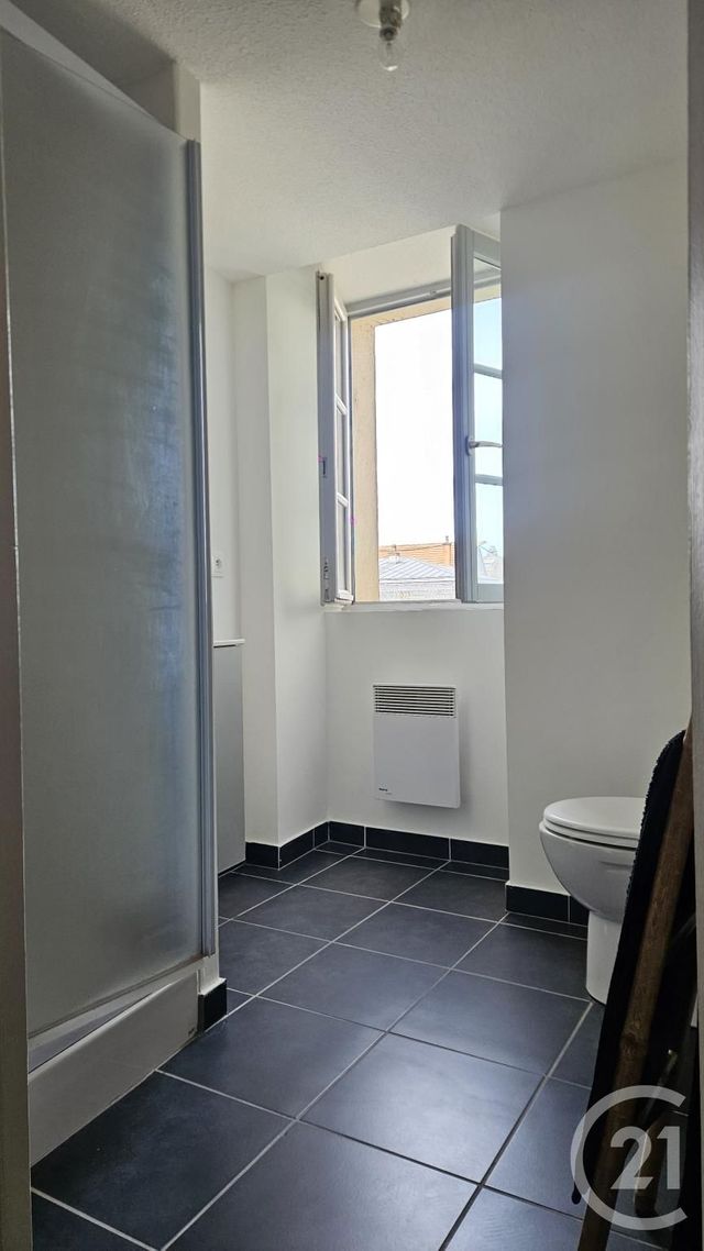Appartement Studio &agrave; louer - 1 pi&egrave;ce - 20,35 m2 - Dole - 39 - FRANCHE-COMTE