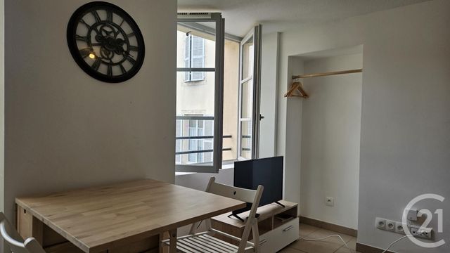 Appartement Studio &agrave; louer - 1 pi&egrave;ce - 20,35 m2 - Dole - 39 - FRANCHE-COMTE