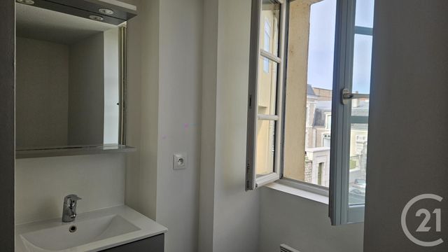 Appartement Studio &agrave; louer - 1 pi&egrave;ce - 20,35 m2 - Dole - 39 - FRANCHE-COMTE