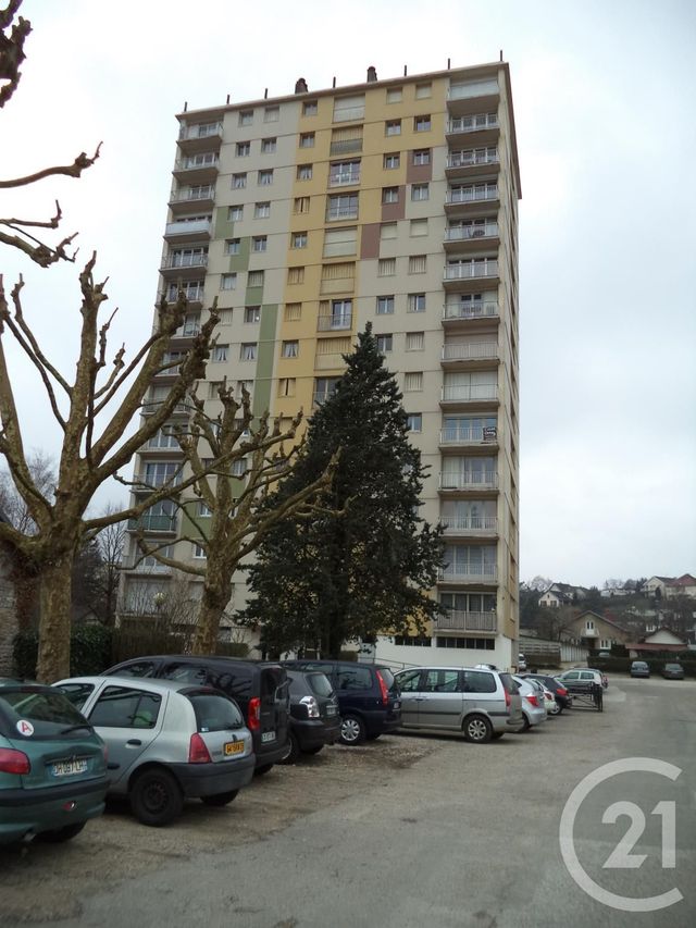 Appartement F5 &agrave; louer - 5 pi&egrave;ces - 83,63 m2 - Dole - 39 - FRANCHE-COMTE