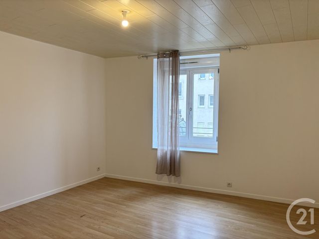 Appartement &agrave; louer - 2 pi&egrave;ces - 35,45 m2 - Dole - 39 - FRANCHE-COMTE