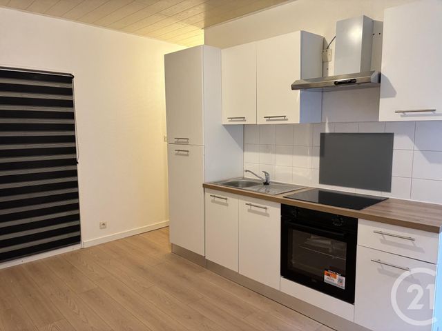 Appartement &agrave; louer - 2 pi&egrave;ces - 35,45 m2 - Dole - 39 - FRANCHE-COMTE