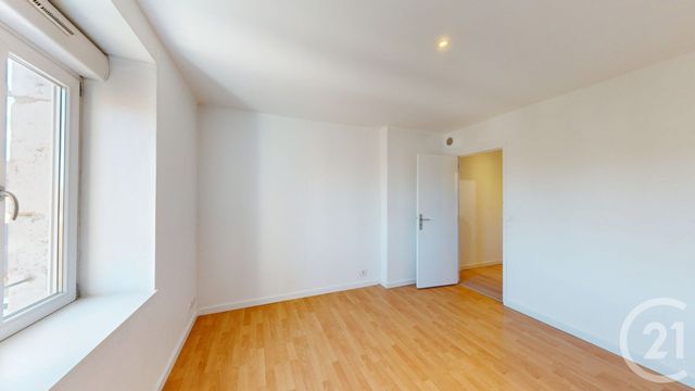 Appartement &agrave; louer - 3 pi&egrave;ces - 60,78 m2 - Dole - 39 - FRANCHE-COMTE