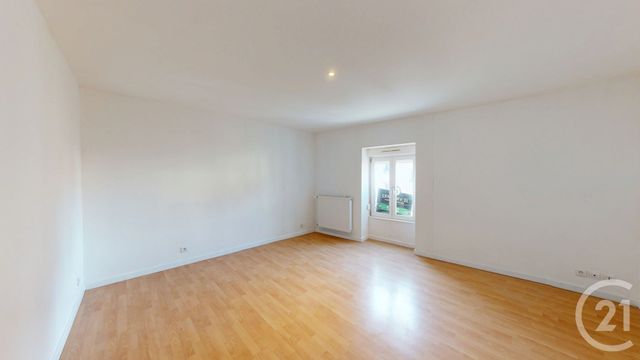 Appartement &agrave; louer - 3 pi&egrave;ces - 60,78 m2 - Dole - 39 - FRANCHE-COMTE