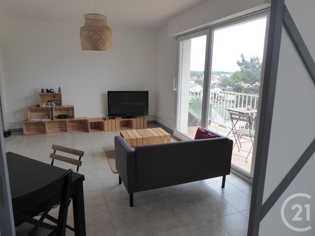 Appartement F3 &agrave; louer - 3 pi&egrave;ces - 64,32 m2 - Dole - 39 - FRANCHE-COMTE