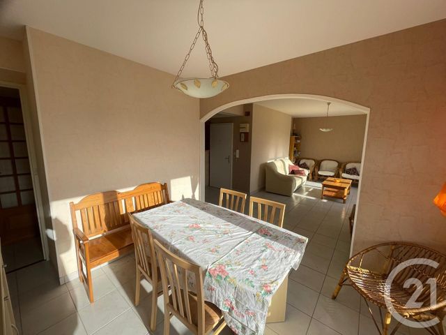 Appartement F4 &agrave; vendre - 4 pi&egrave;ces - 70 m2 - Dole - 39 - FRANCHE-COMTE