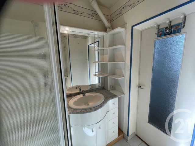 Appartement F4 &agrave; vendre - 4 pi&egrave;ces - 70 m2 - Dole - 39 - FRANCHE-COMTE