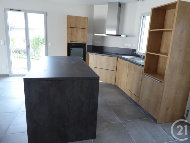 Maison &agrave; louer - 5 pi&egrave;ces - 90,01 m2 - Dole - 39 - FRANCHE-COMTE