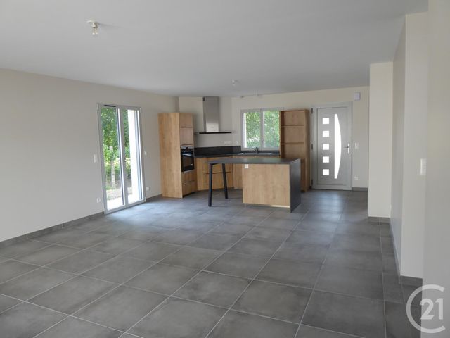 Maison &agrave; louer - 5 pi&egrave;ces - 90,01 m2 - Dole - 39 - FRANCHE-COMTE