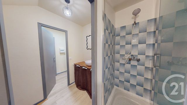 Appartement F2 &agrave; louer - 2 pi&egrave;ces - 29,13 m2 - Dole - 39 - FRANCHE-COMTE