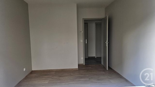 Maison &agrave; louer - 5 pi&egrave;ces - 89,17 m2 - Dole - 39 - FRANCHE-COMTE