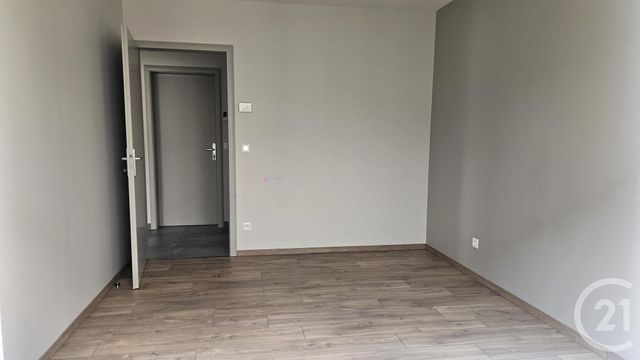Maison &agrave; louer - 5 pi&egrave;ces - 89,17 m2 - Dole - 39 - FRANCHE-COMTE