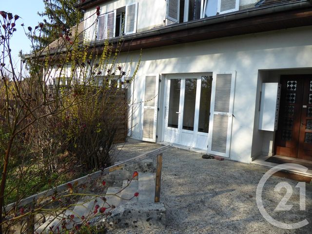 Appartement F5 &agrave; louer - 5 pi&egrave;ces - 118,51 m2 - Mont Sous Vaudrey - 39 - FRANCHE-COMTE