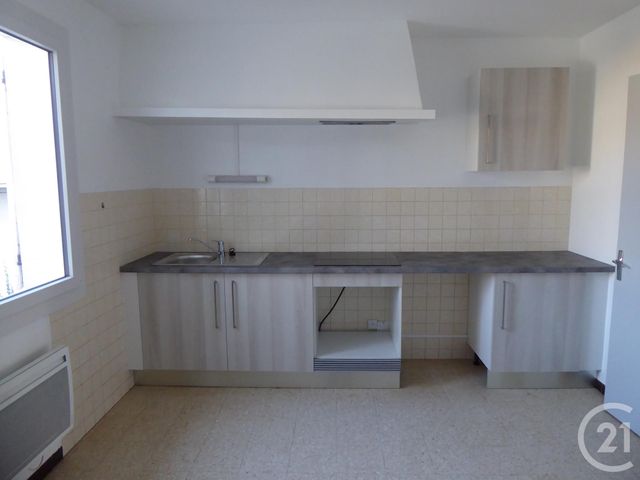 Appartement F5 &agrave; louer - 5 pi&egrave;ces - 118,51 m2 - Mont Sous Vaudrey - 39 - FRANCHE-COMTE