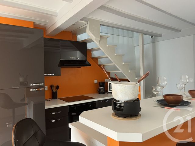 Appartement F2 &agrave; louer - 2 pi&egrave;ces - 45,37 m2 - Dole - 39 - FRANCHE-COMTE