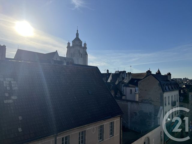 Appartement F2 &agrave; louer - 2 pi&egrave;ces - 45,37 m2 - Dole - 39 - FRANCHE-COMTE