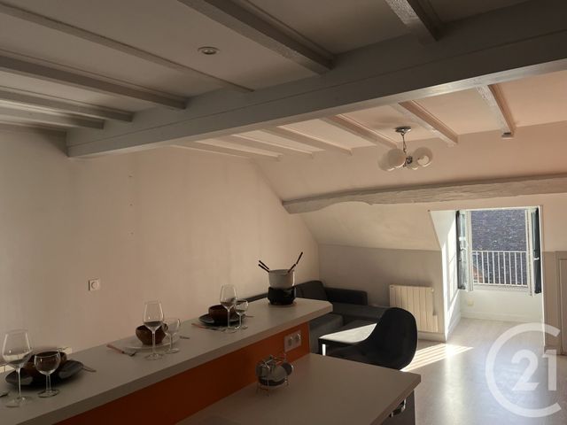 Appartement F2 &agrave; louer - 2 pi&egrave;ces - 45,37 m2 - Dole - 39 - FRANCHE-COMTE