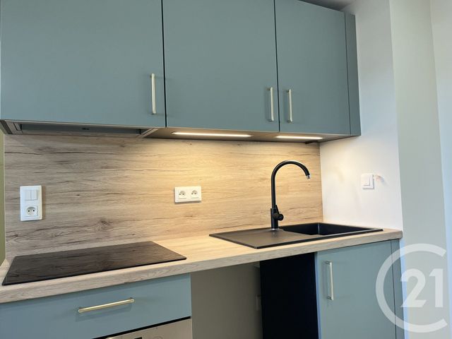 Appartement F1 &agrave; louer - 1 pi&egrave;ce - 18,97 m2 - Dole - 39 - FRANCHE-COMTE