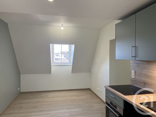 Appartement F1 &agrave; louer - 1 pi&egrave;ce - 18,97 m2 - Dole - 39 - FRANCHE-COMTE
