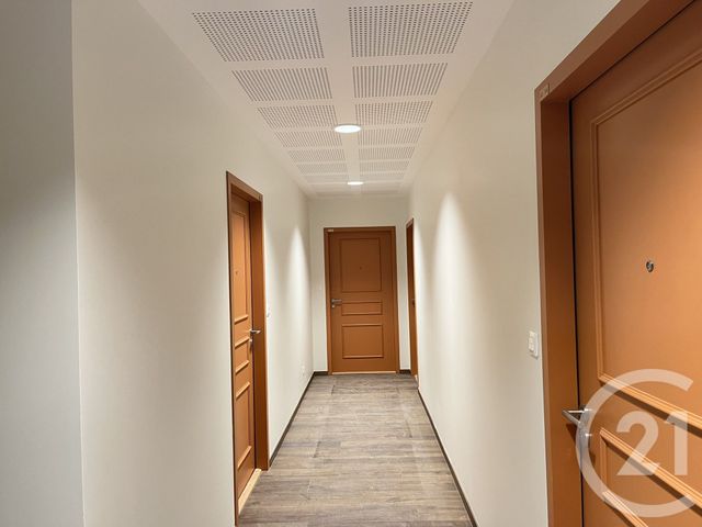 Appartement F1 &agrave; louer - 1 pi&egrave;ce - 18,97 m2 - Dole - 39 - FRANCHE-COMTE