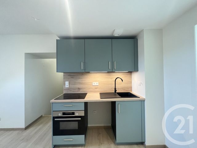 Appartement F1 &agrave; louer - 1 pi&egrave;ce - 18,97 m2 - Dole - 39 - FRANCHE-COMTE