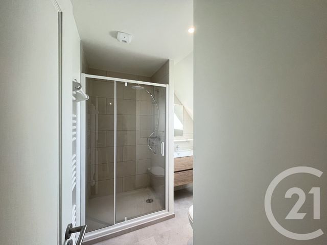 Appartement F1 &agrave; louer - 1 pi&egrave;ce - 22,17 m2 - Dole - 39 - FRANCHE-COMTE