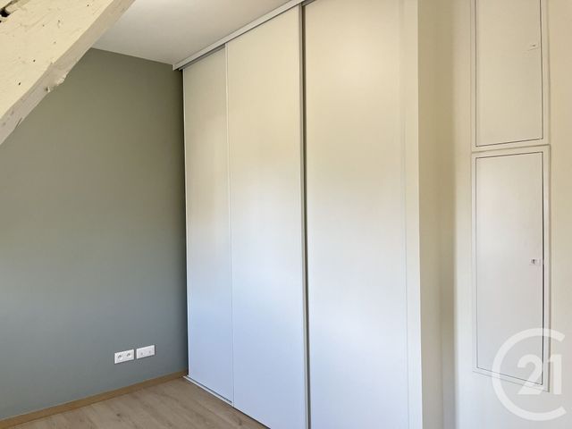 Appartement F1 &agrave; louer - 1 pi&egrave;ce - 22,17 m2 - Dole - 39 - FRANCHE-COMTE