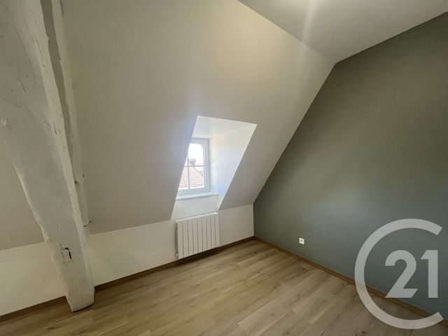 Appartement F1 &agrave; louer - 1 pi&egrave;ce - 22,17 m2 - Dole - 39 - FRANCHE-COMTE