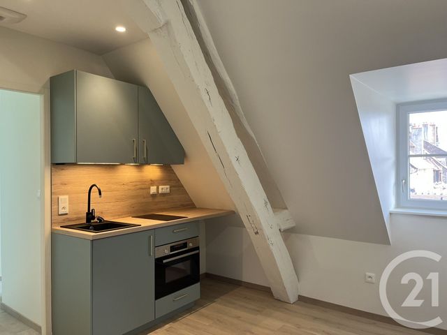 Appartement F1 &agrave; louer - 1 pi&egrave;ce - 22,17 m2 - Dole - 39 - FRANCHE-COMTE